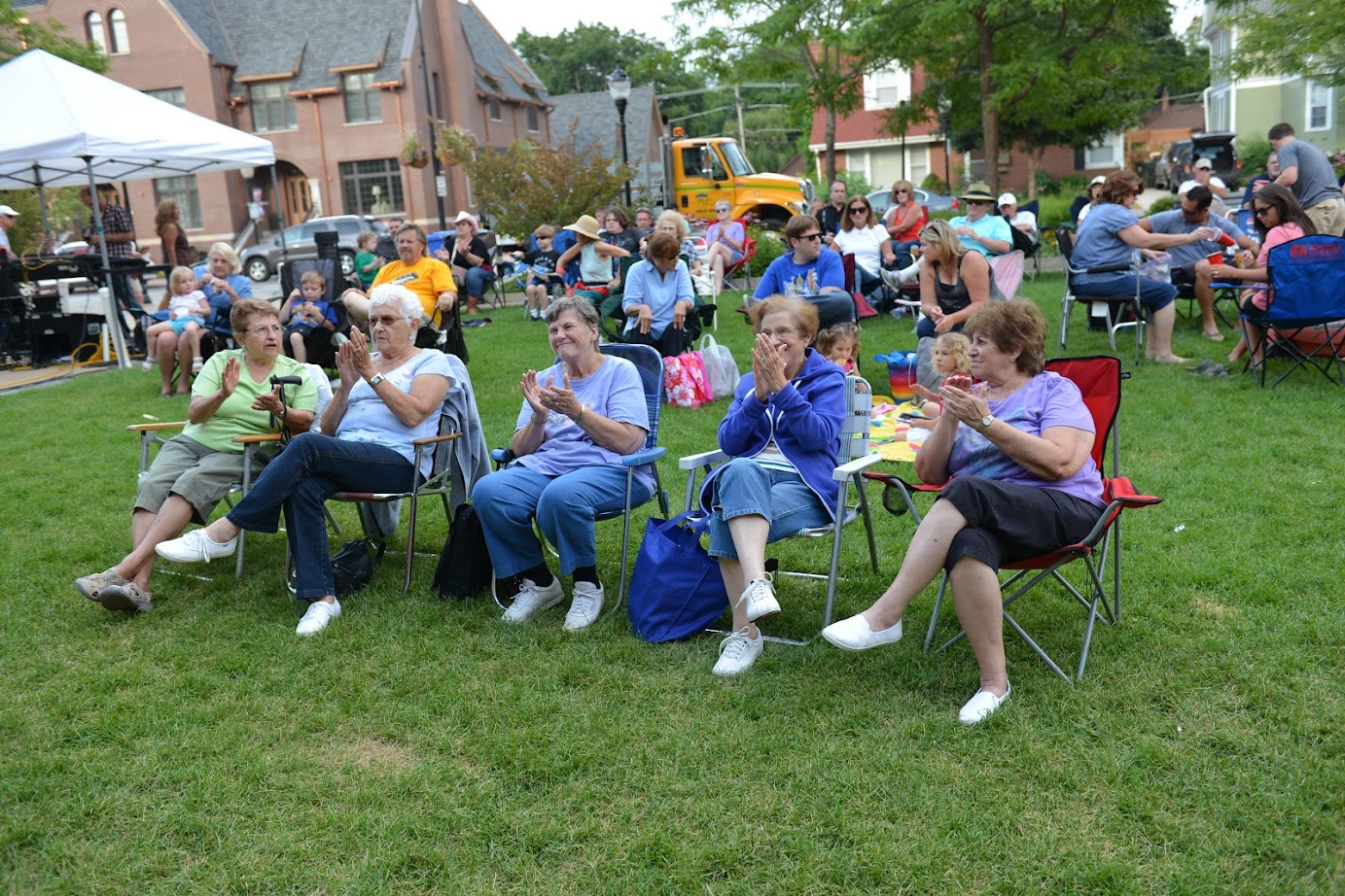 Fridays of the Green  2014 - Suburban Cowboys- August 1